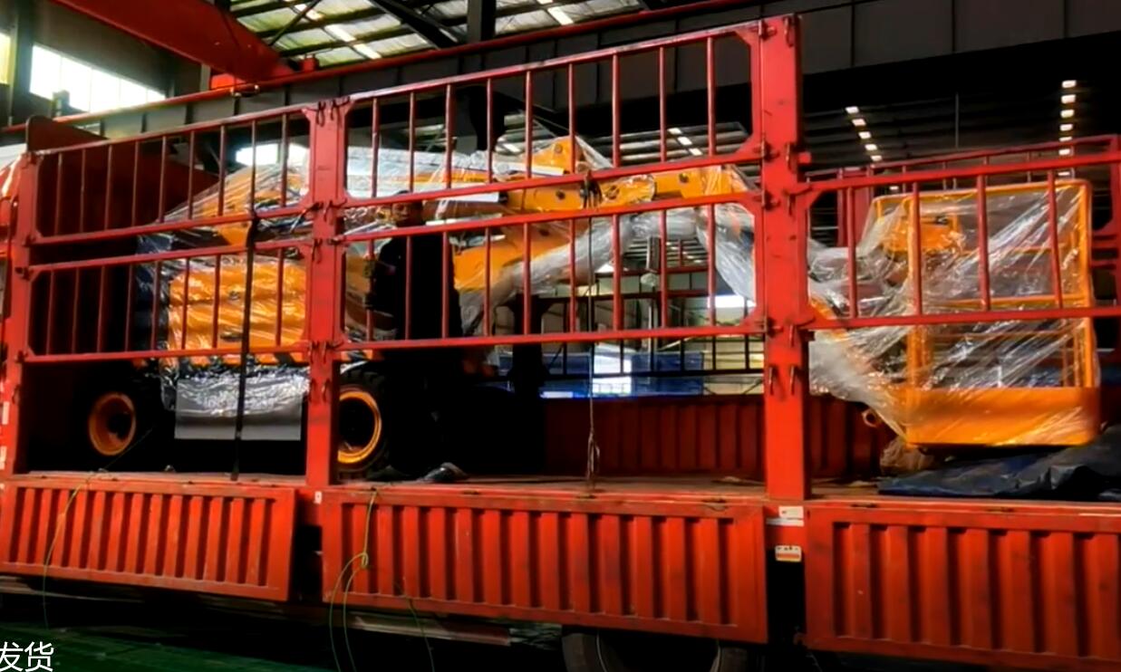 華舉曲臂式高空作業平臺車發貨視頻